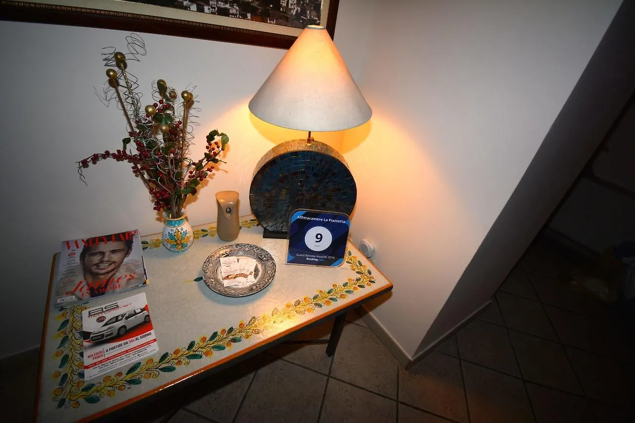 Affittacamere La Piazzetta Caltagirone Guest house