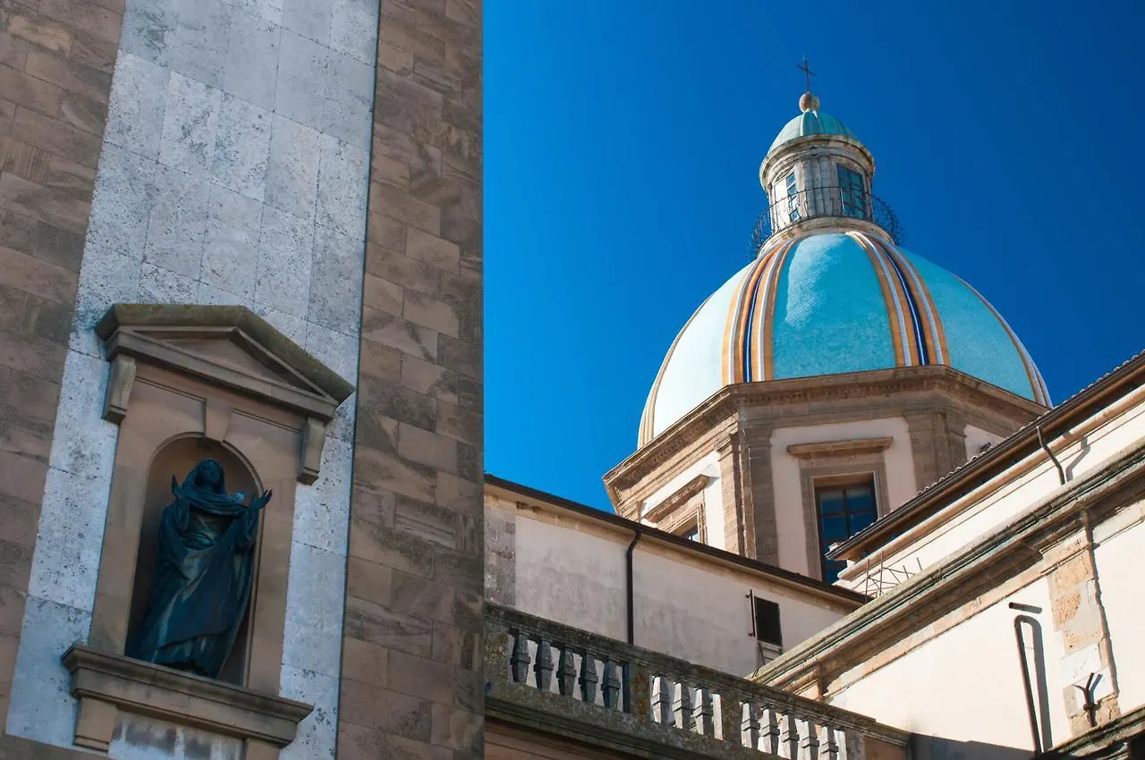 Maison d'hôtes Affittacamere La Piazzetta Caltagirone